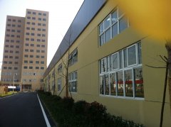 靖江中学